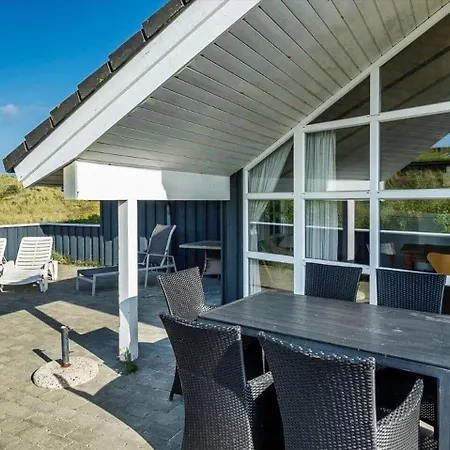Ve318-vejers-strand-nordvej-45-a * Vejers Strand